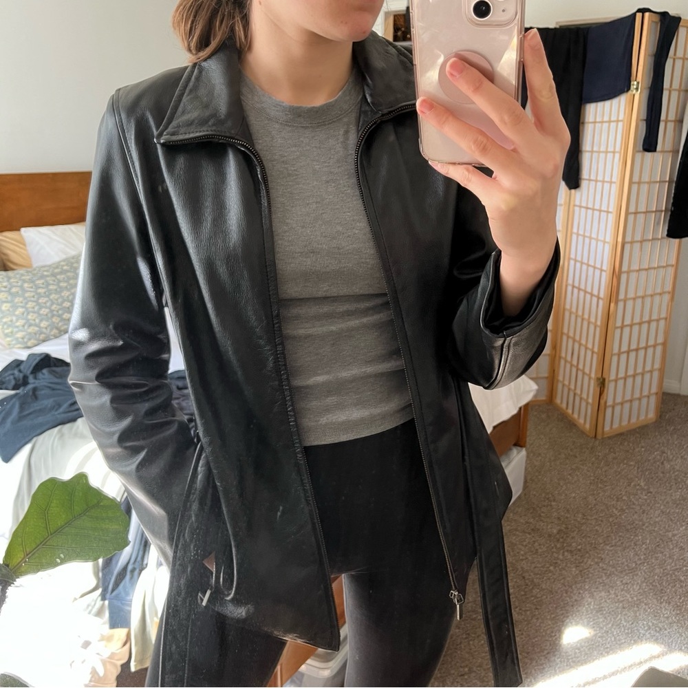 Leather jacket - Picture 3 of 4